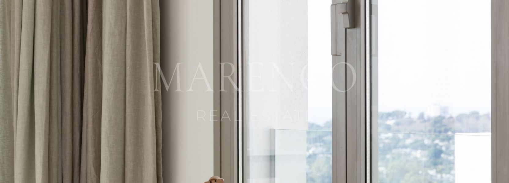 Zweistöckiges Penthouse  in 9 Lions Residences, Nueva Andalucia, Marbella