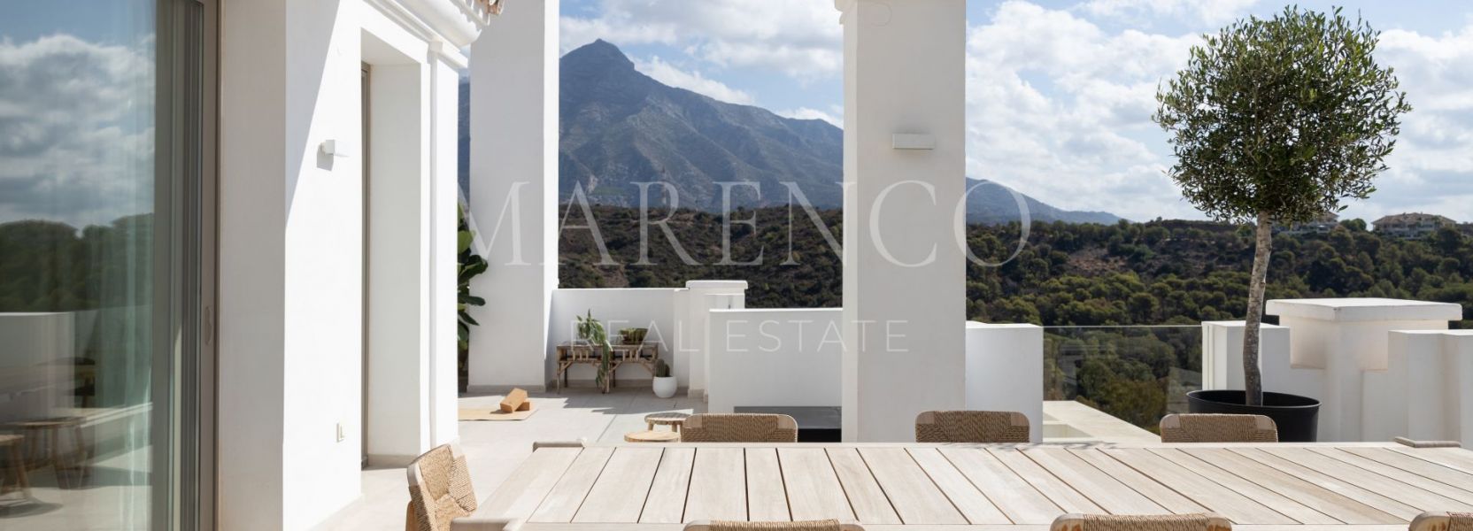 Zweistöckiges Penthouse  in 9 Lions Residences, Nueva Andalucia, Marbella