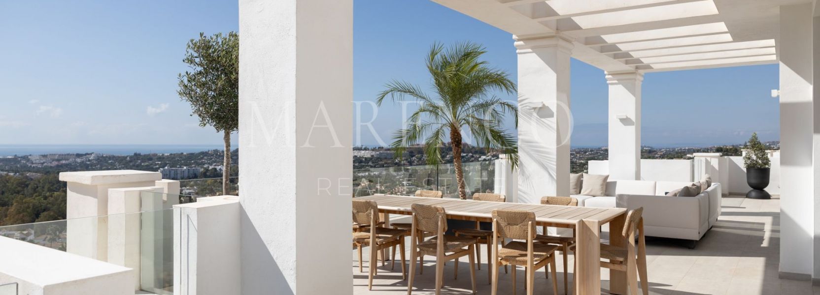 Zweistöckiges Penthouse  in 9 Lions Residences, Nueva Andalucia, Marbella