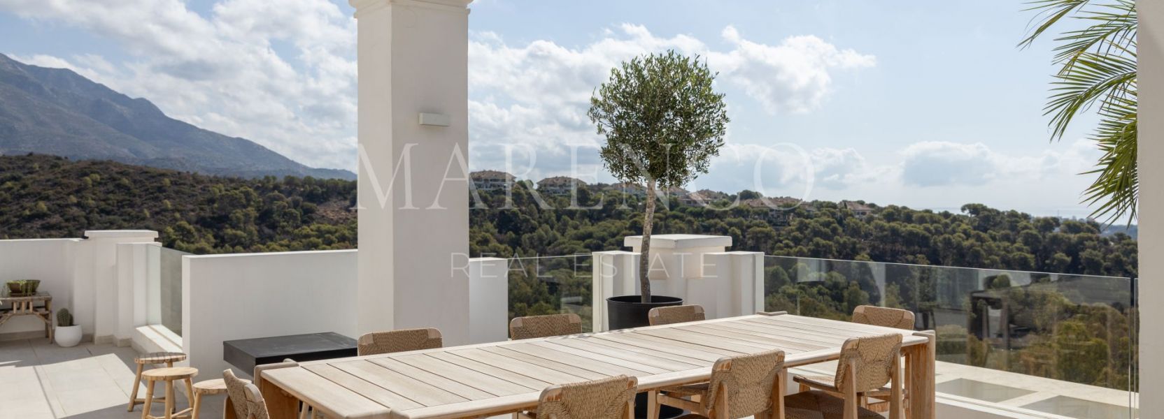 Zweistöckiges Penthouse  in 9 Lions Residences, Nueva Andalucia, Marbella