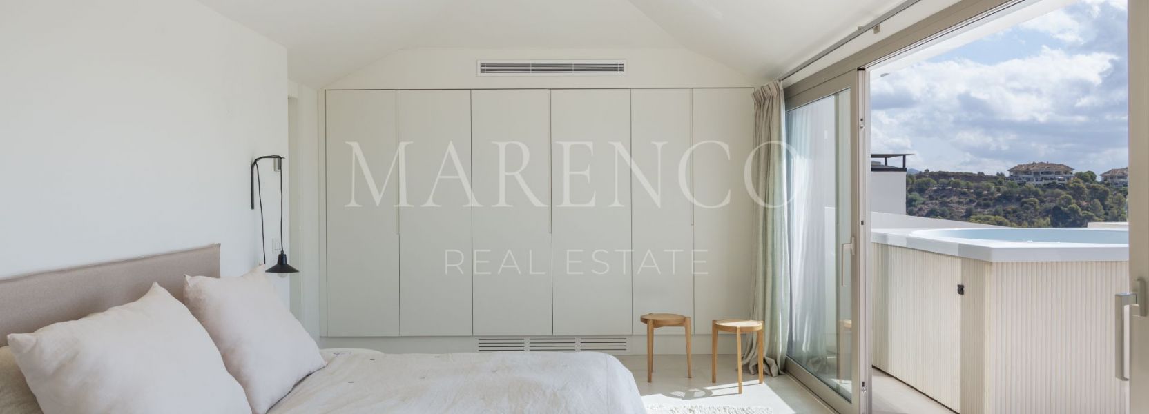 Zweistöckiges Penthouse  in 9 Lions Residences, Nueva Andalucia, Marbella