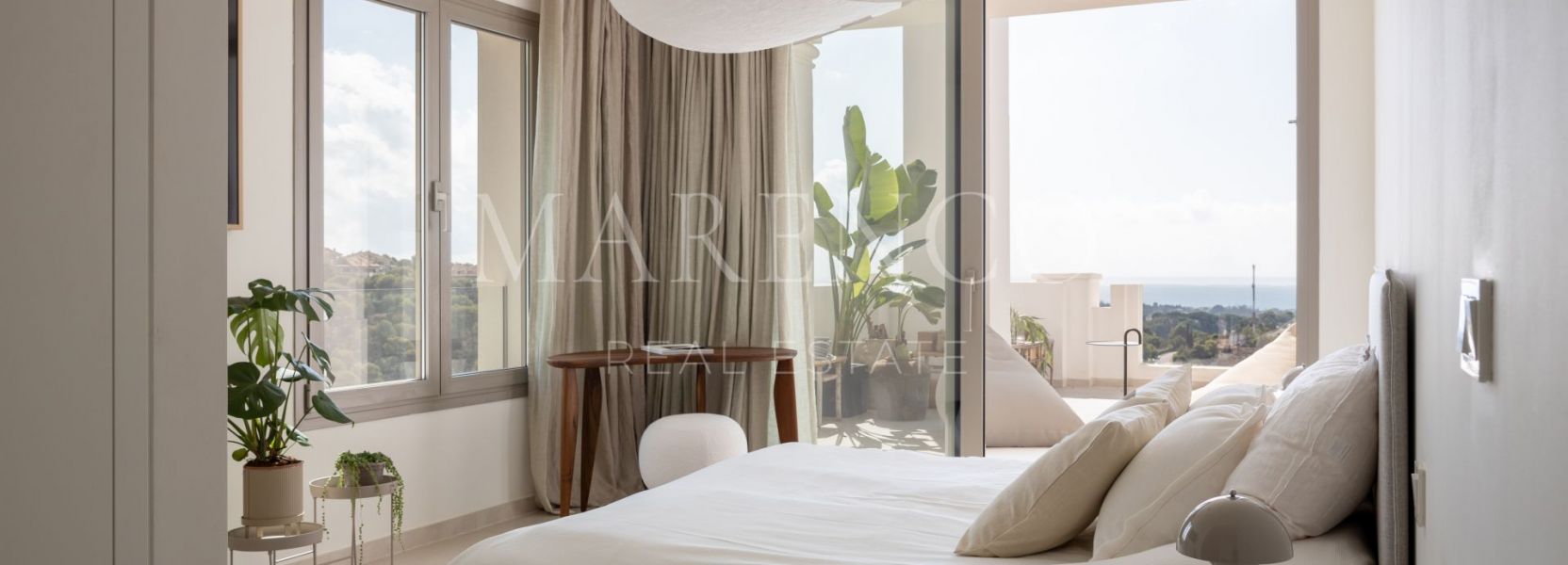 Zweistöckiges Penthouse  in 9 Lions Residences, Nueva Andalucia, Marbella