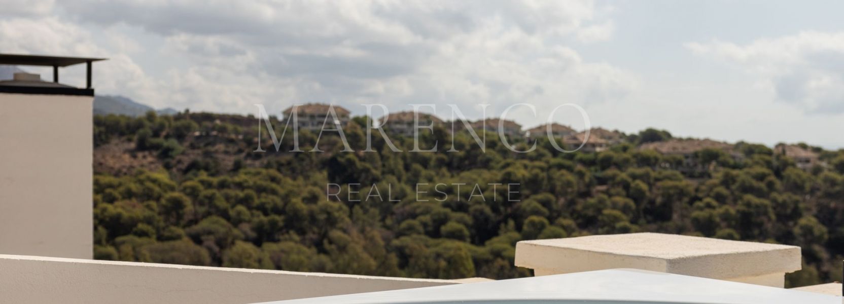 Zweistöckiges Penthouse  in 9 Lions Residences, Nueva Andalucia, Marbella