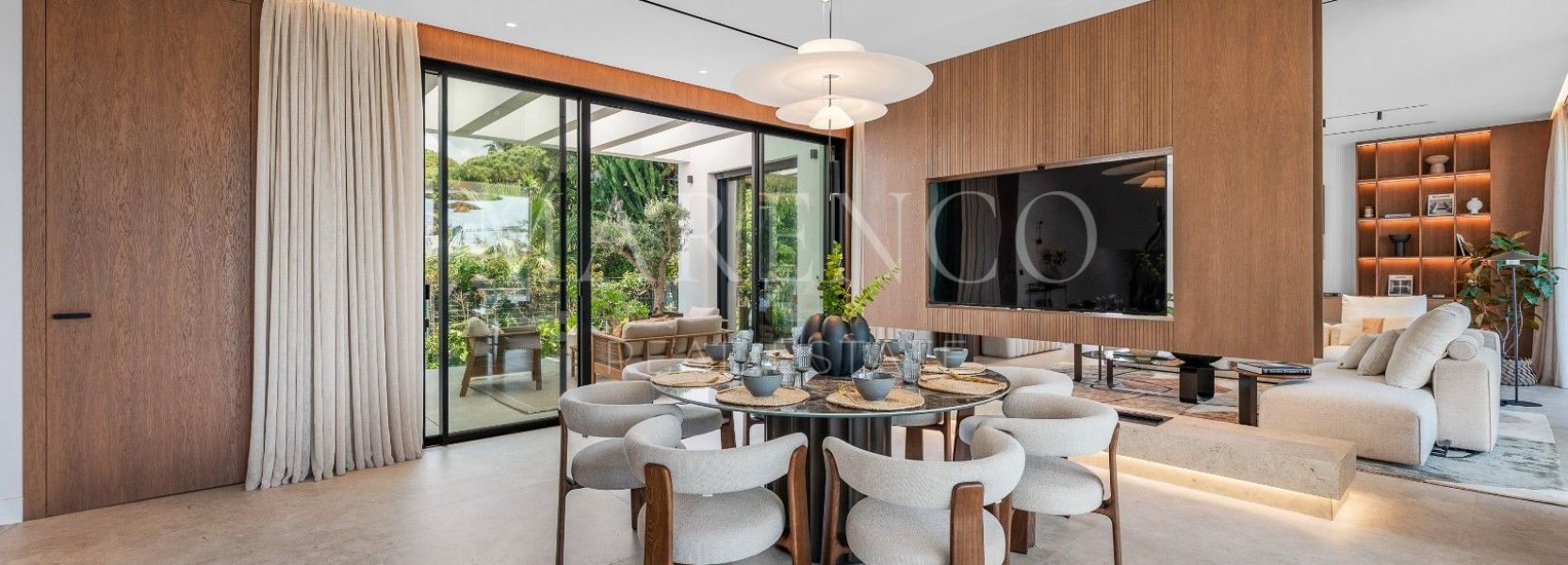 Villa  in Marbesa, Marbella Oost, Marbella
