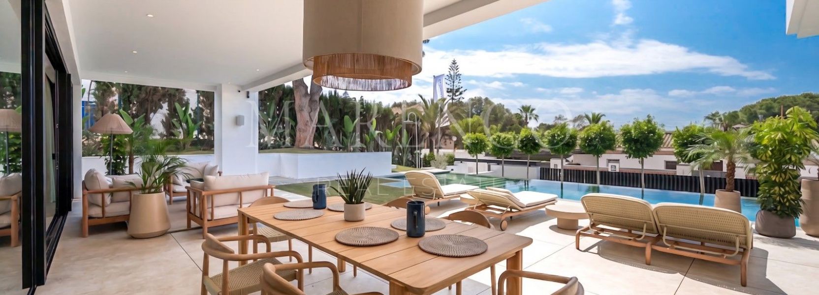 Villa  in Marbesa, Marbella Oost, Marbella