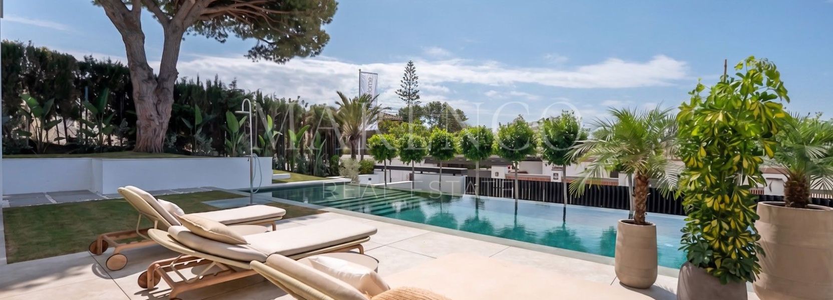 Villa  in Marbesa, Marbella Oost, Marbella