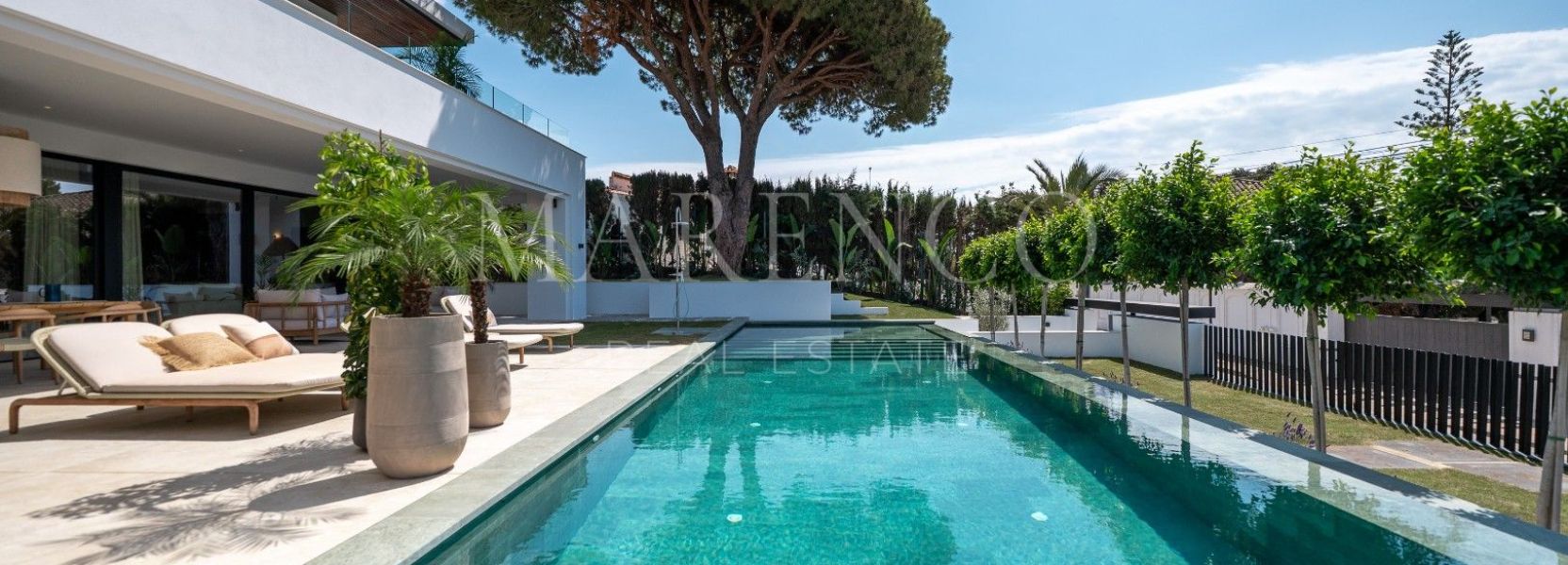 Villa  in Marbesa, Marbella Oost, Marbella