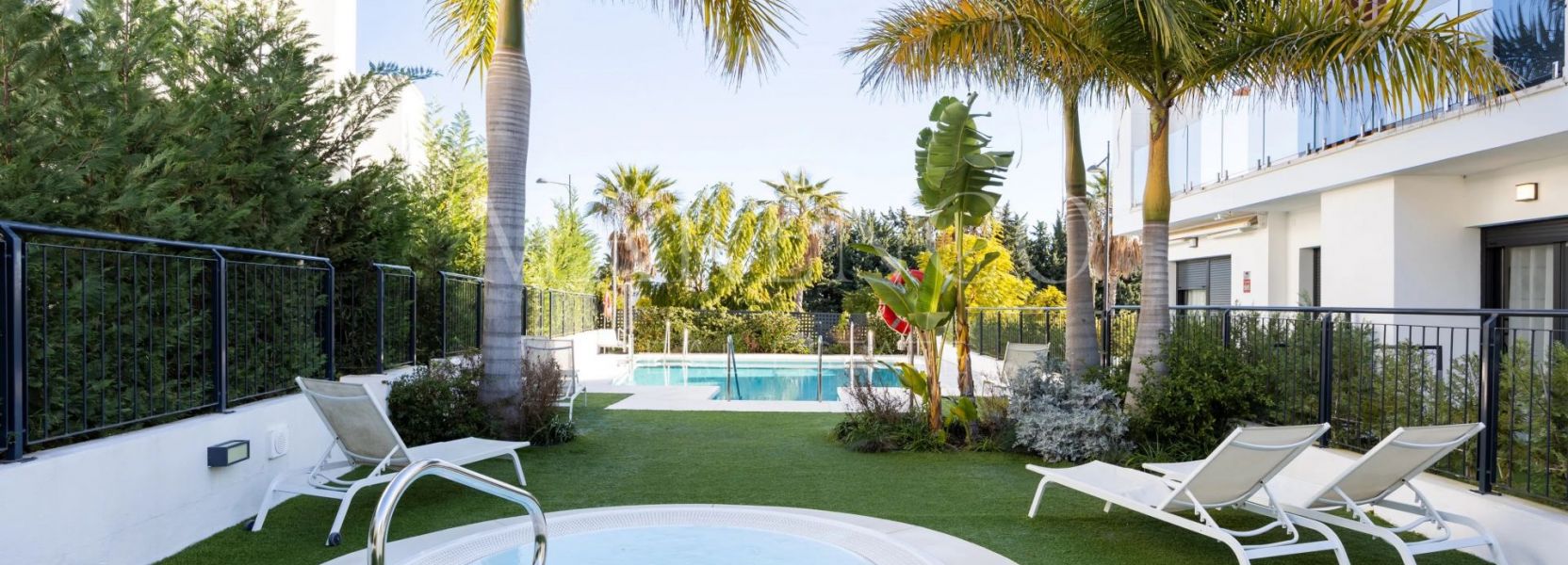 Adosado  en Bel Air, Estepona Este, Estepona