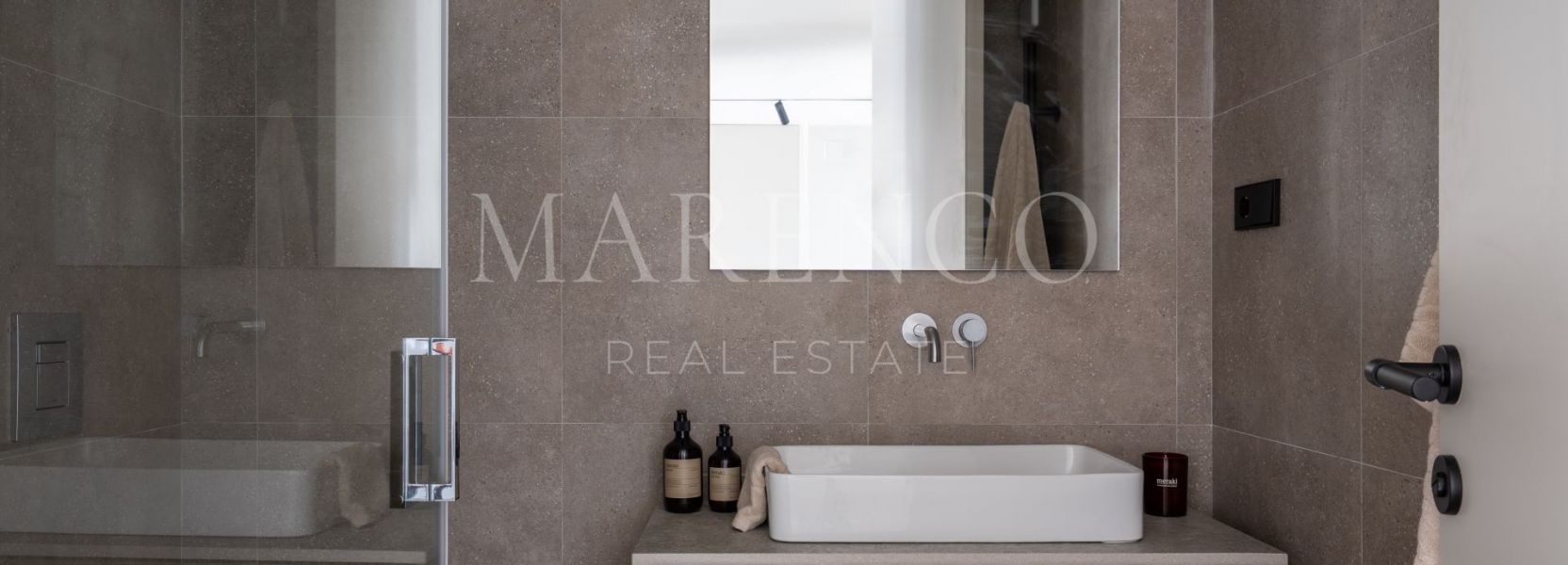 Apartamento Planta Baja  en La Quinta Village, Nueva Andalucia, Marbella