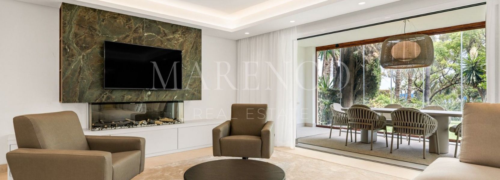 Reihenhaus  in El Velerin, Estepona Ost, Estepona