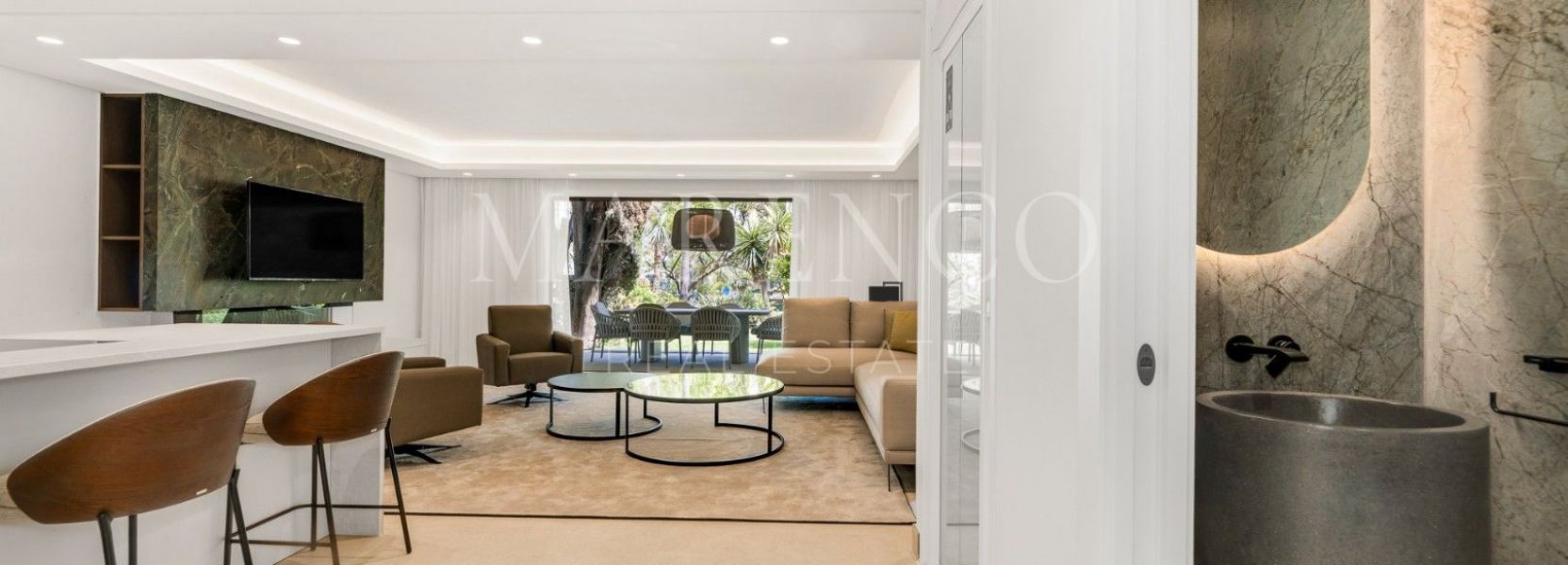 Reihenhaus  in El Velerin, Estepona Ost, Estepona