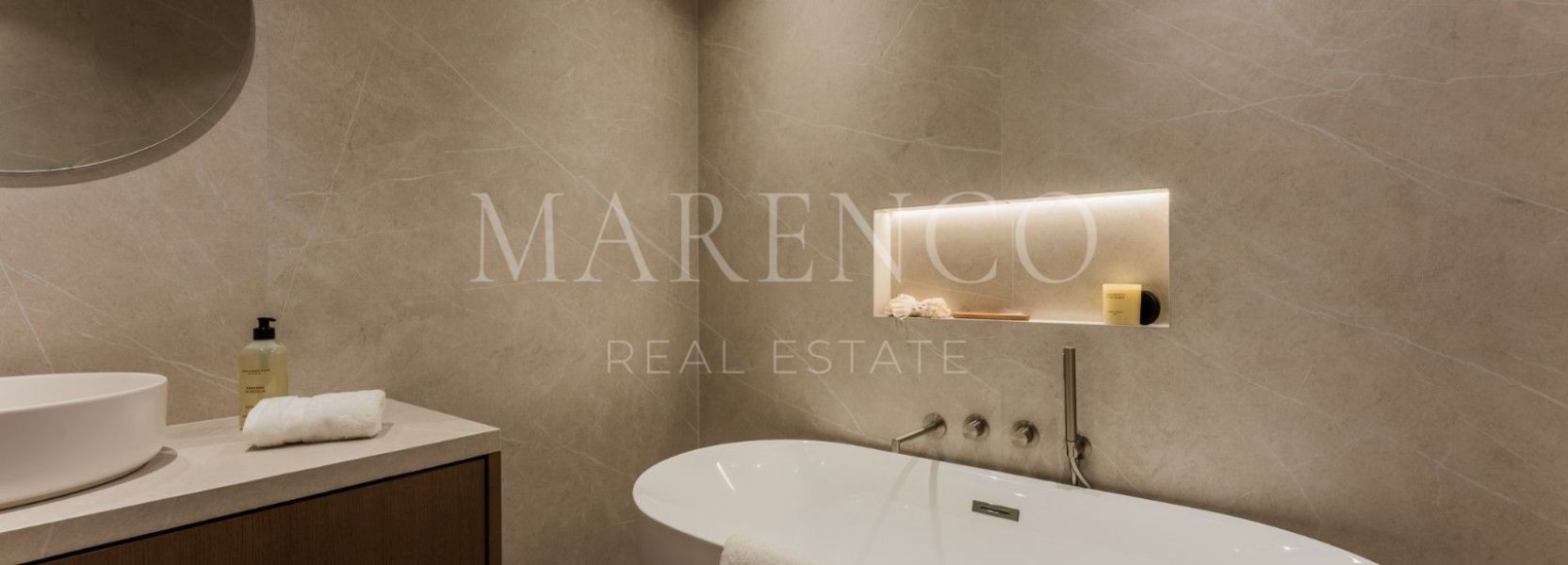 Semi Detached Villa  in Altos de Salamanca, Marbella Golden Mile, Marbella