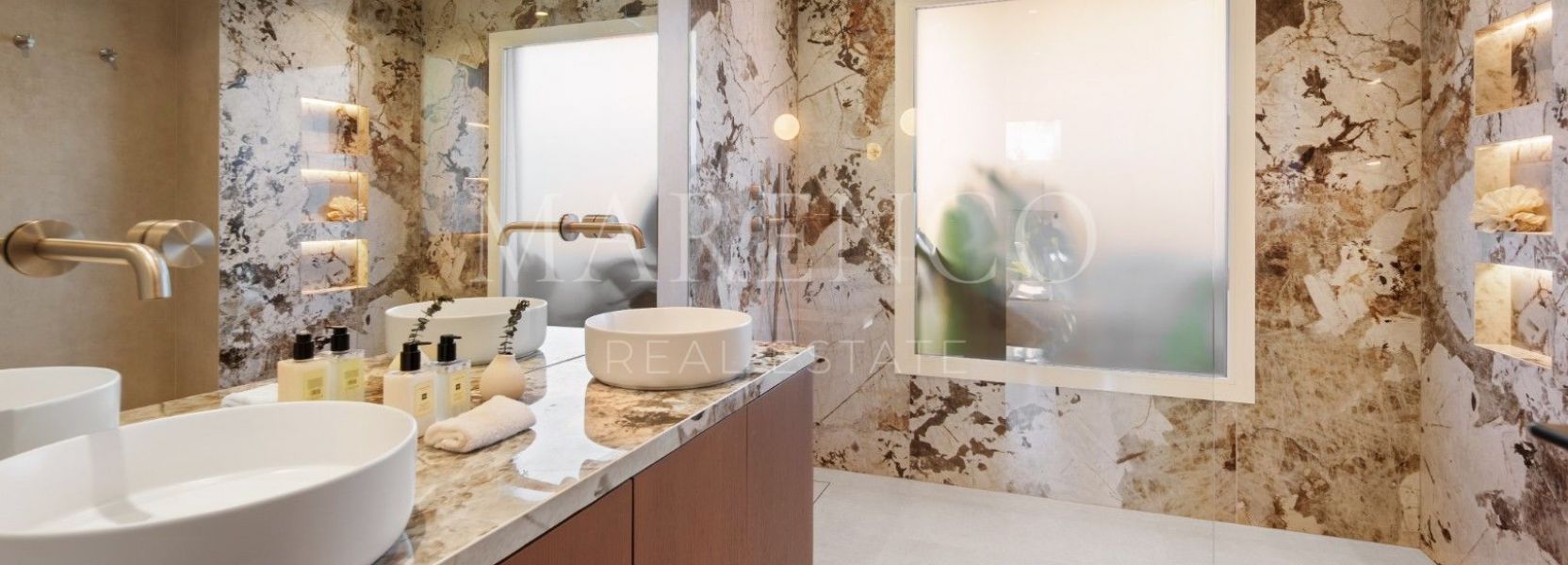 Semi Detached Villa  in Altos de Salamanca, Marbella Golden Mile, Marbella