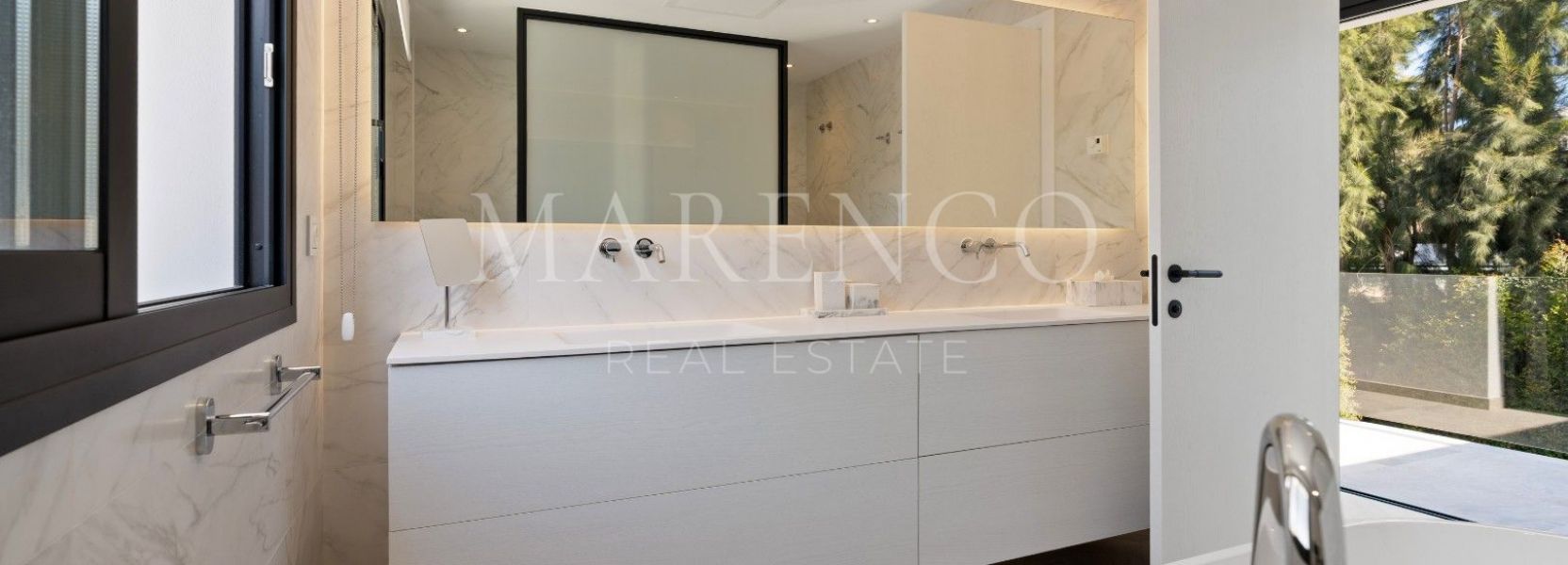 Villa  en Las Brisas, Nueva Andalucia, Marbella