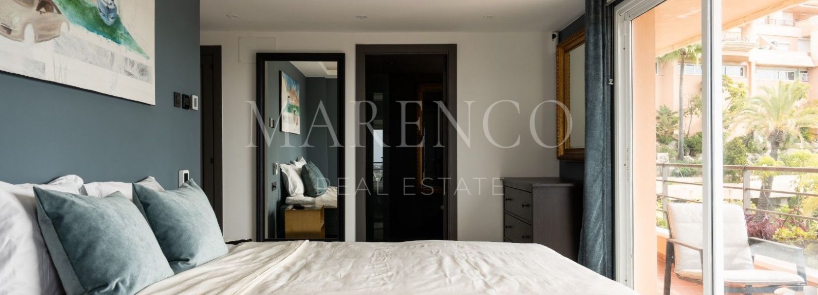 Apartment  in Magna Marbella, Nueva Andalucia, Marbella