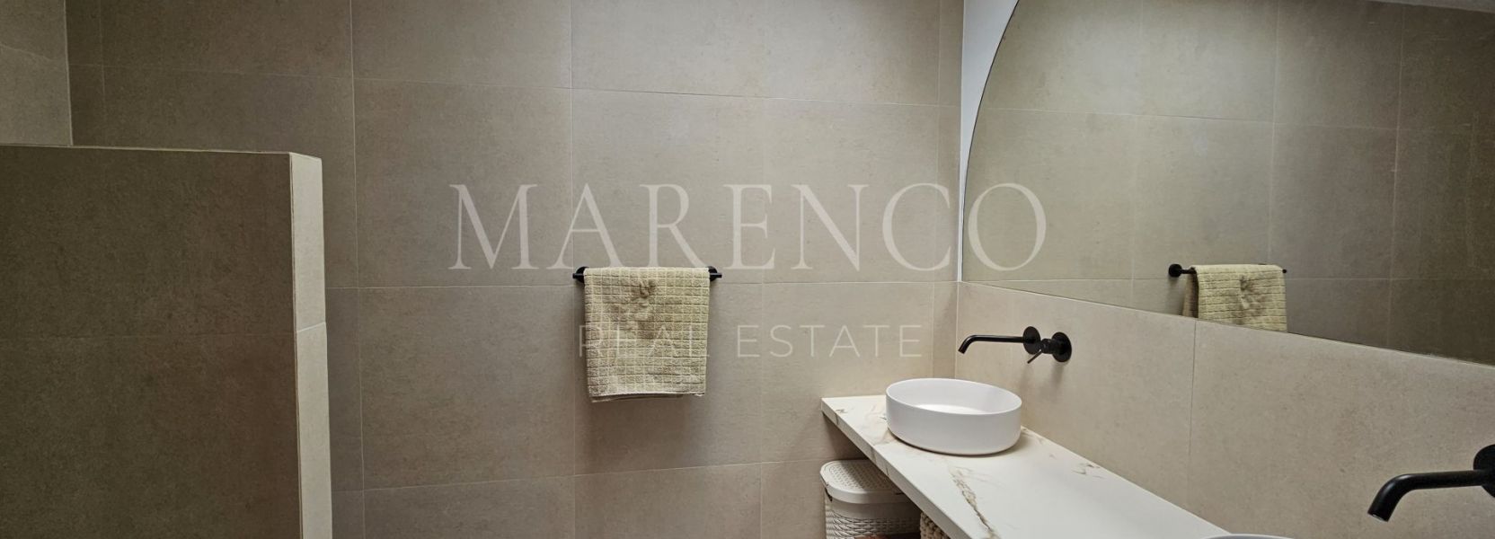 Penthouse  in La Quinta, Benahavis