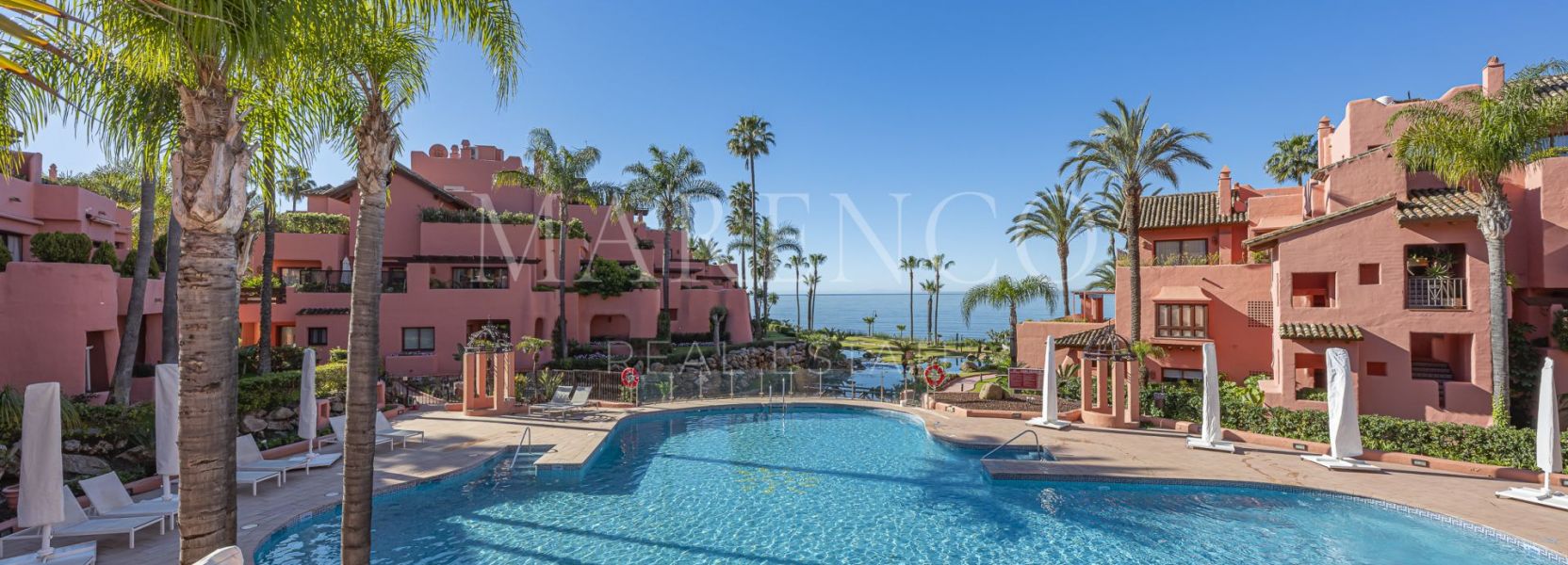 Appartement rez de chaussée  à Estepona