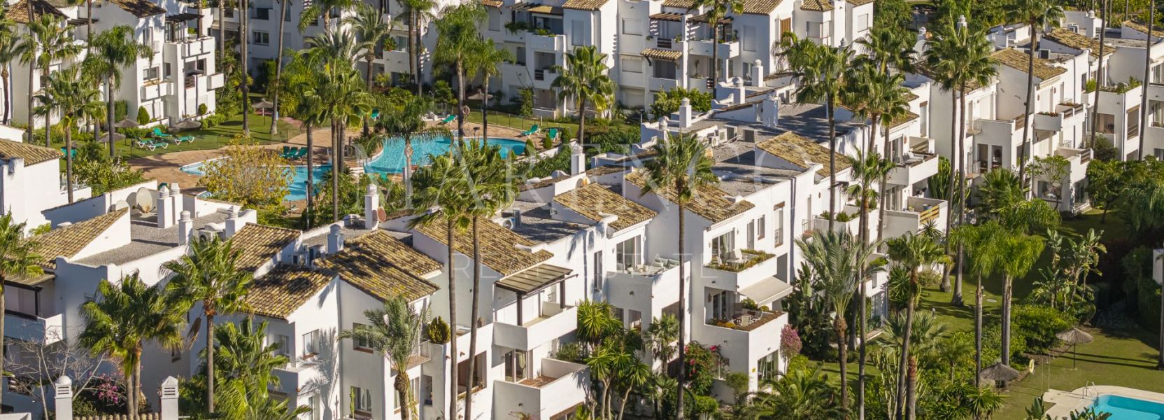 Appartement rez de chaussée  à Estepona