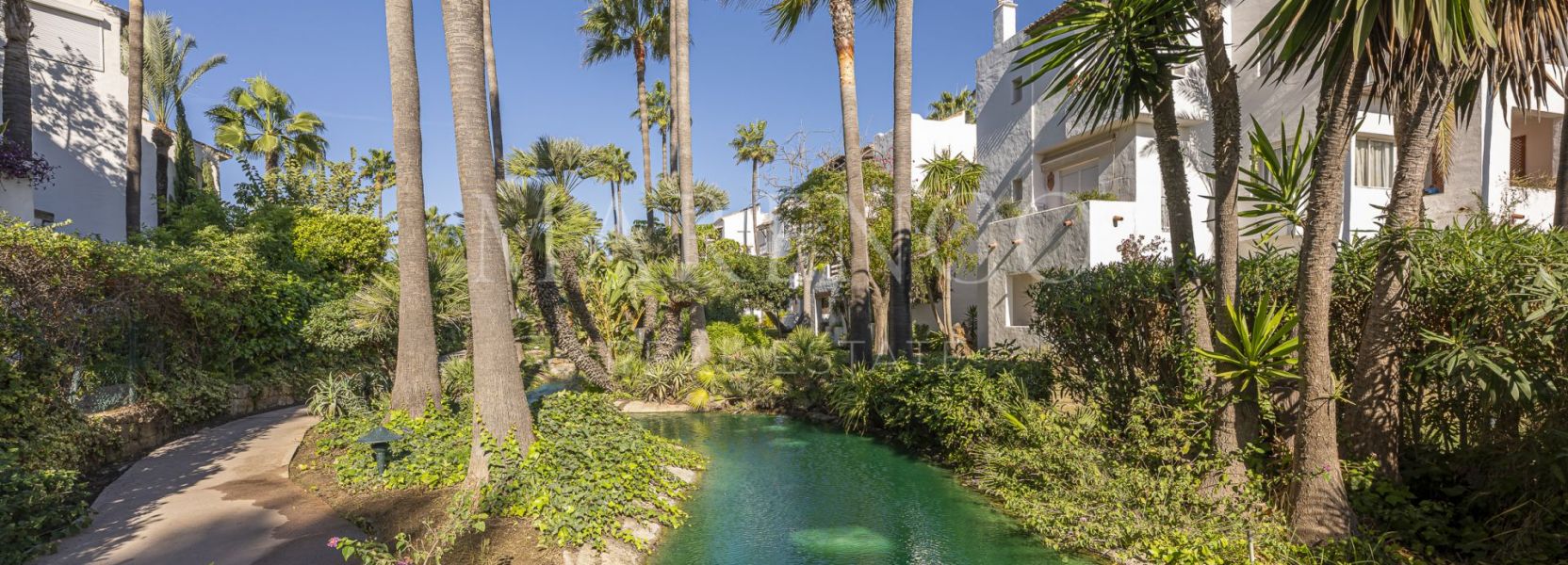 Appartement rez de chaussée  à Estepona