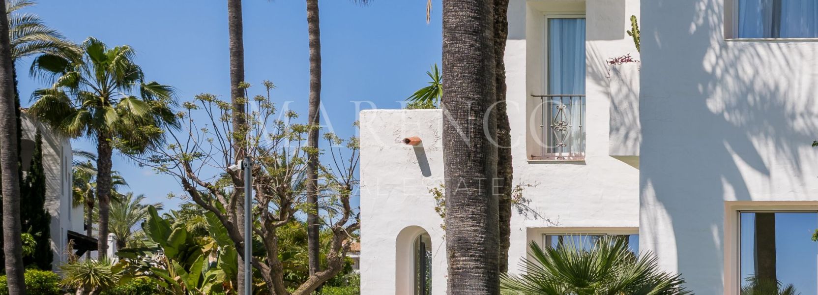 Appartement rez de chaussée  à Estepona