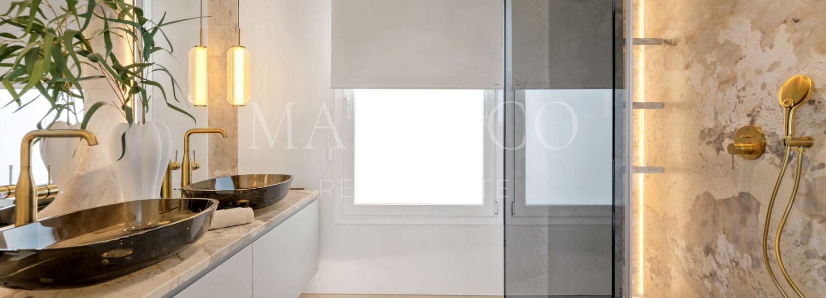 Appartement rez de chaussée  à Estepona