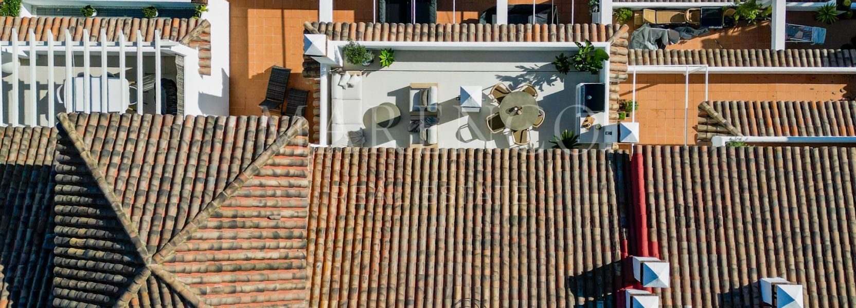 Penthaus  in Los Almendros, Benahavis
