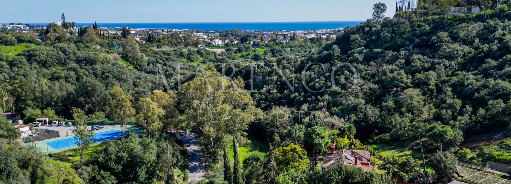 Penthaus  in Los Almendros, Benahavis