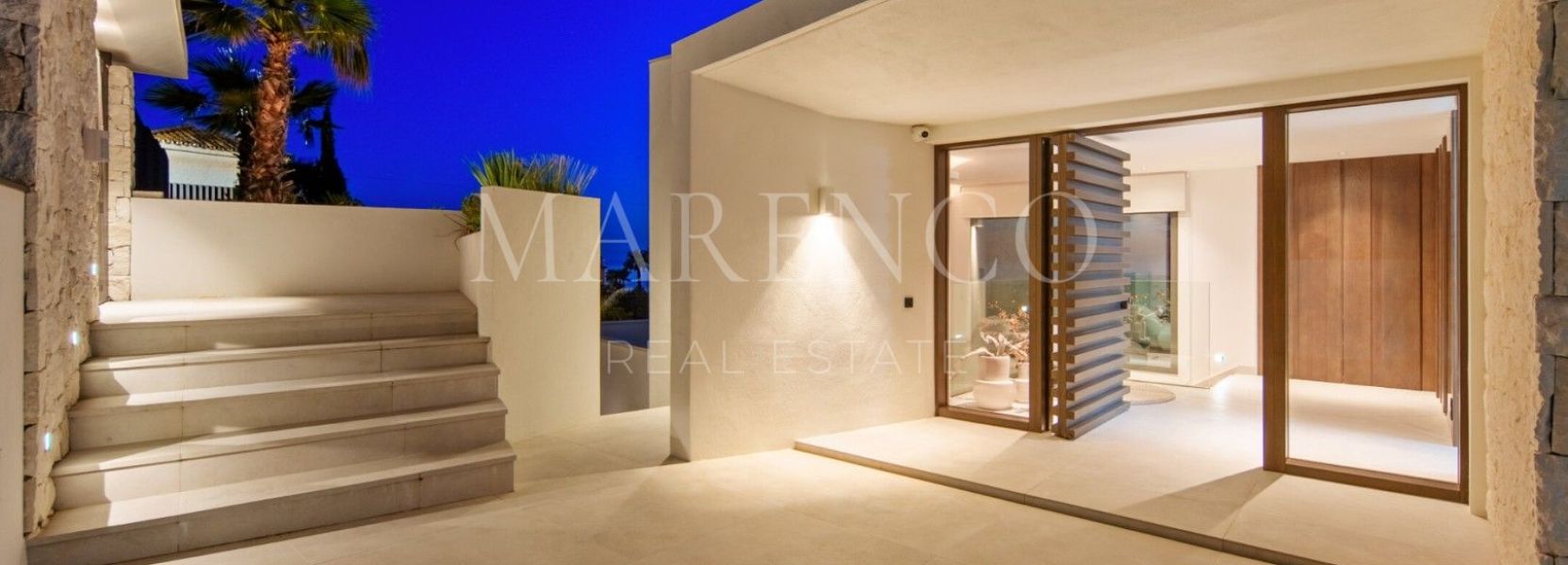Villa  in El Rosario, Marbella East, Marbella