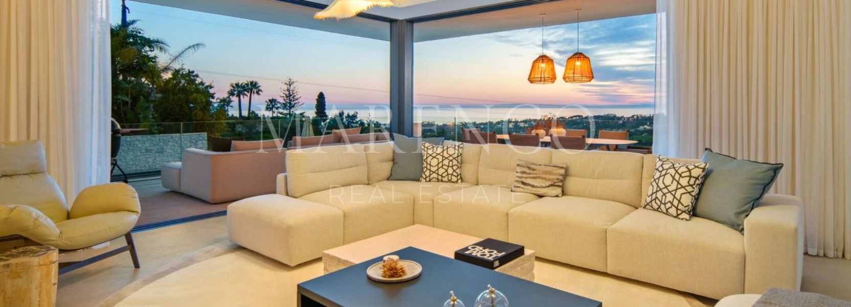 Villa  in El Rosario, Marbella East, Marbella