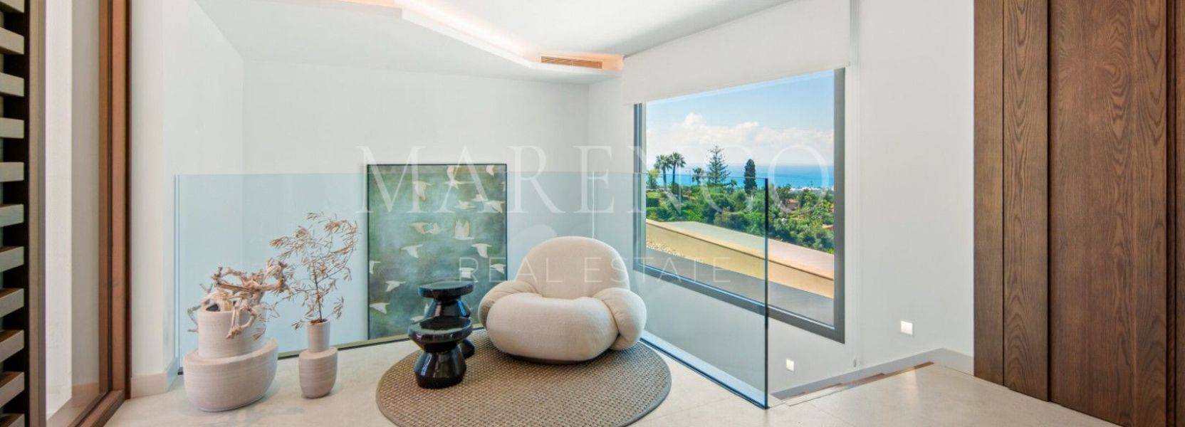 Villa  in El Rosario, Marbella East, Marbella
