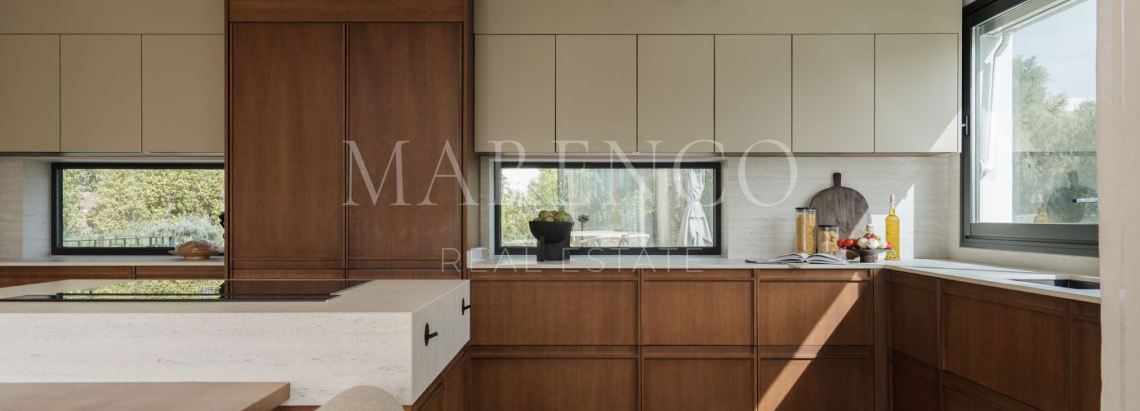 Villa en Los Naranjos Hill Club, Nueva Andalucia, Marbella
