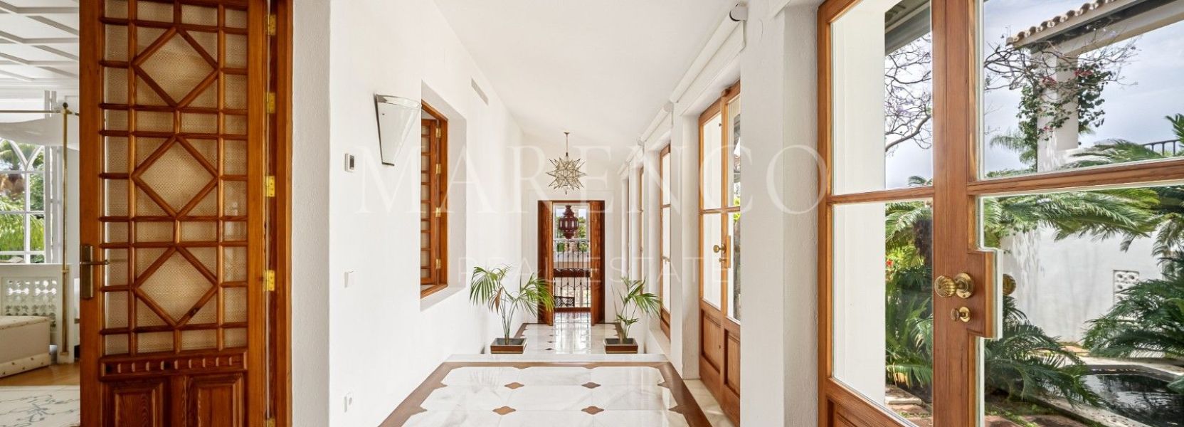 Villa in Sierra Blanca, Marbella Golden Mile, Marbella