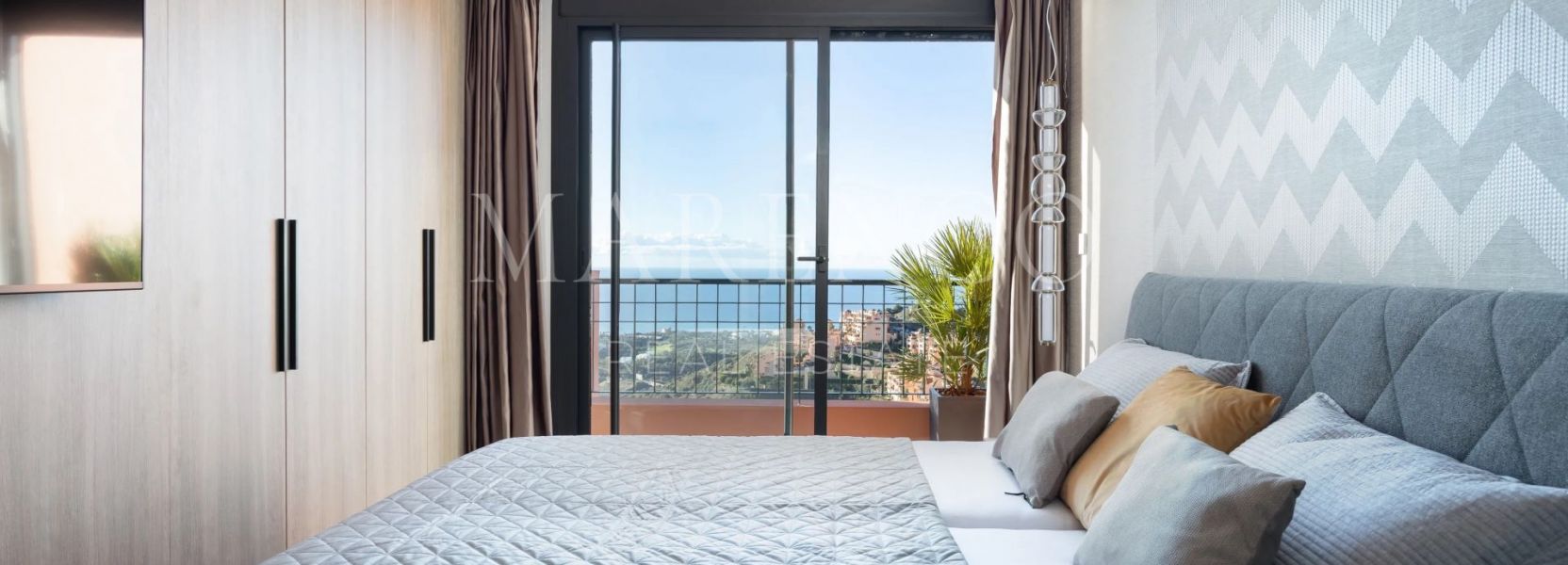 Apartamento en Calahonda, Mijas Costa