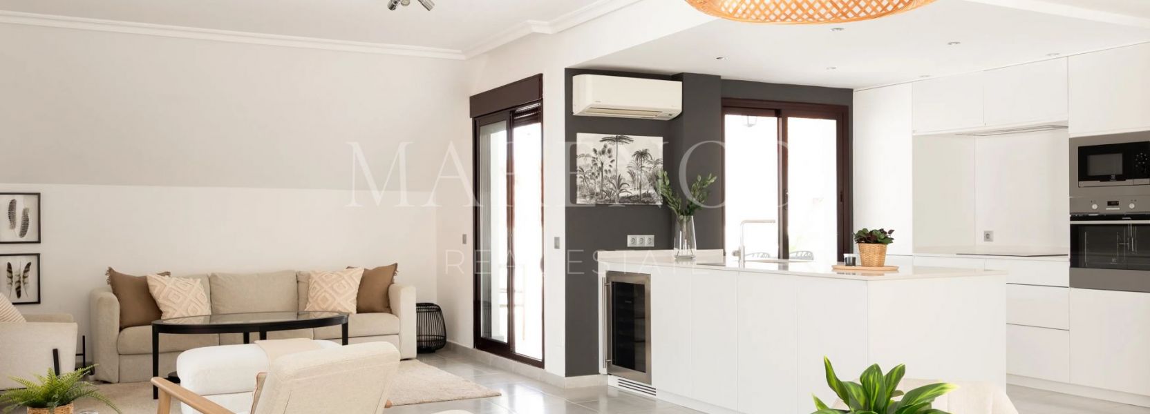 Duplex Penthouse  à La Maestranza, Nueva Andalucia, Marbella