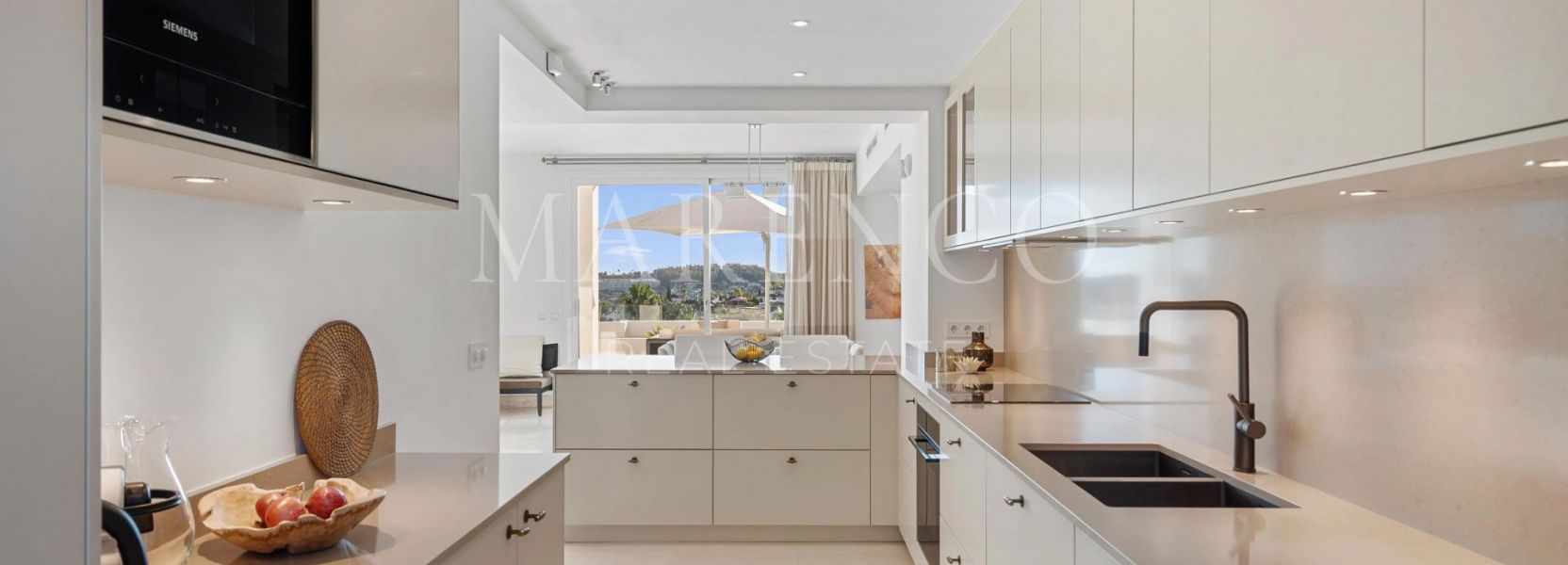 Atico Duplex en Las Tortugas de Aloha, Nueva Andalucia, Marbella