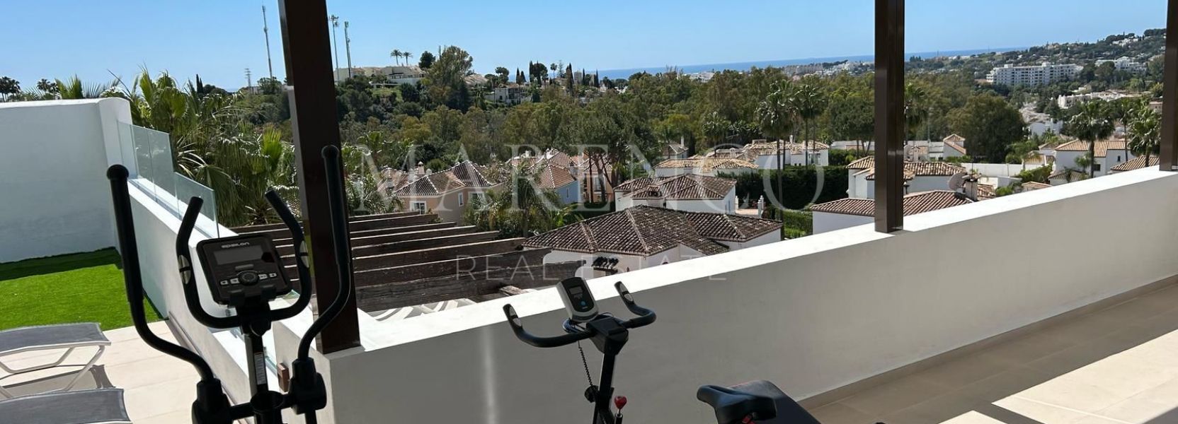 Atico Duplex en Las Tortugas de Aloha, Nueva Andalucia, Marbella