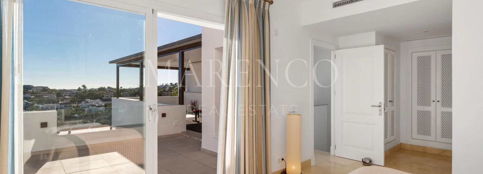 Atico Duplex en Las Tortugas de Aloha, Nueva Andalucia, Marbella