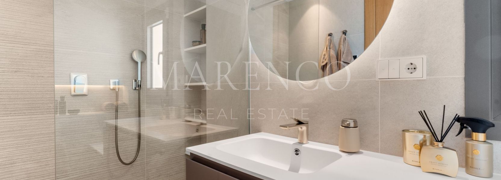 Duplex Penthouse  à Real de La Quinta, Benahavis