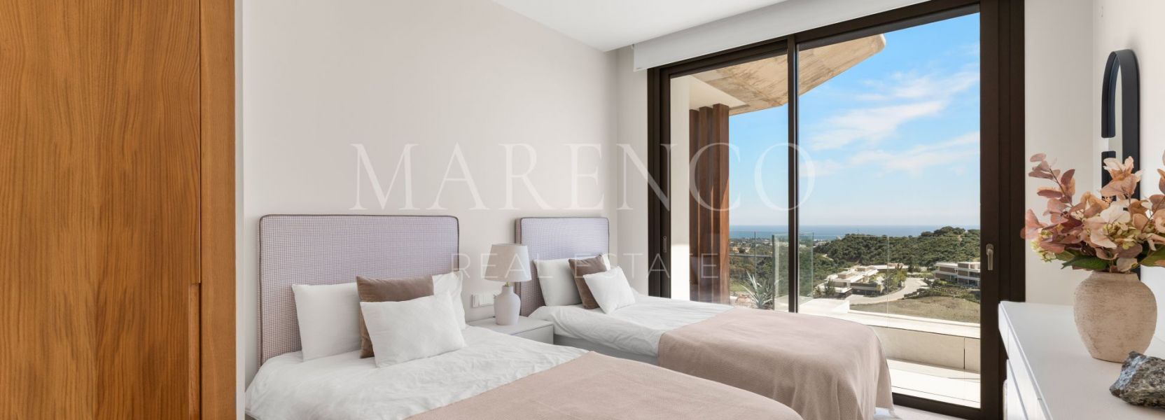 Duplex Penthouse  à Real de La Quinta, Benahavis