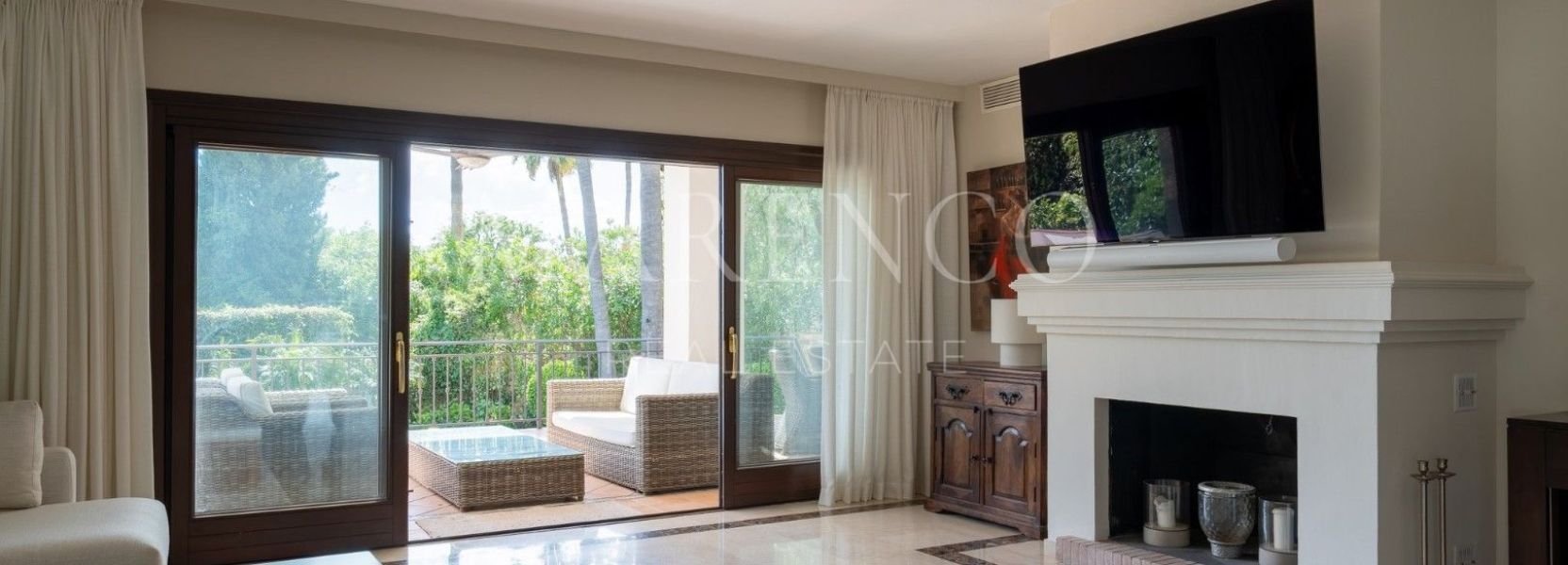Villa  in El Rosario, Marbella Oost, Marbella