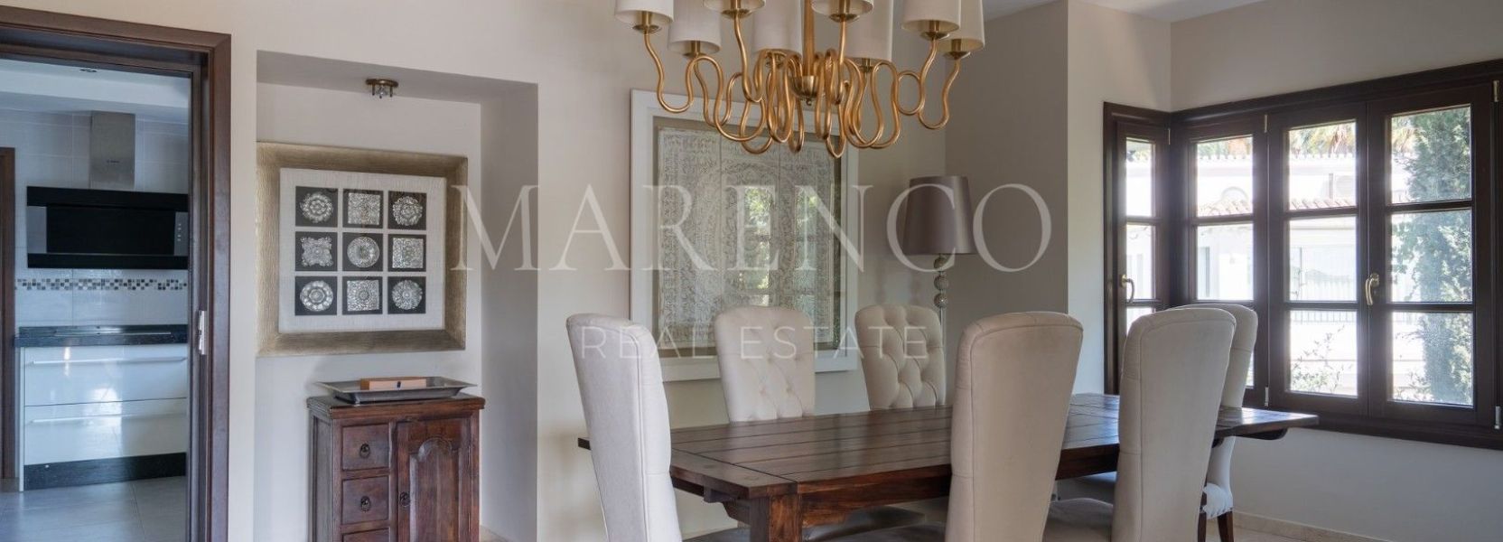 Villa  in El Rosario, Marbella Oost, Marbella