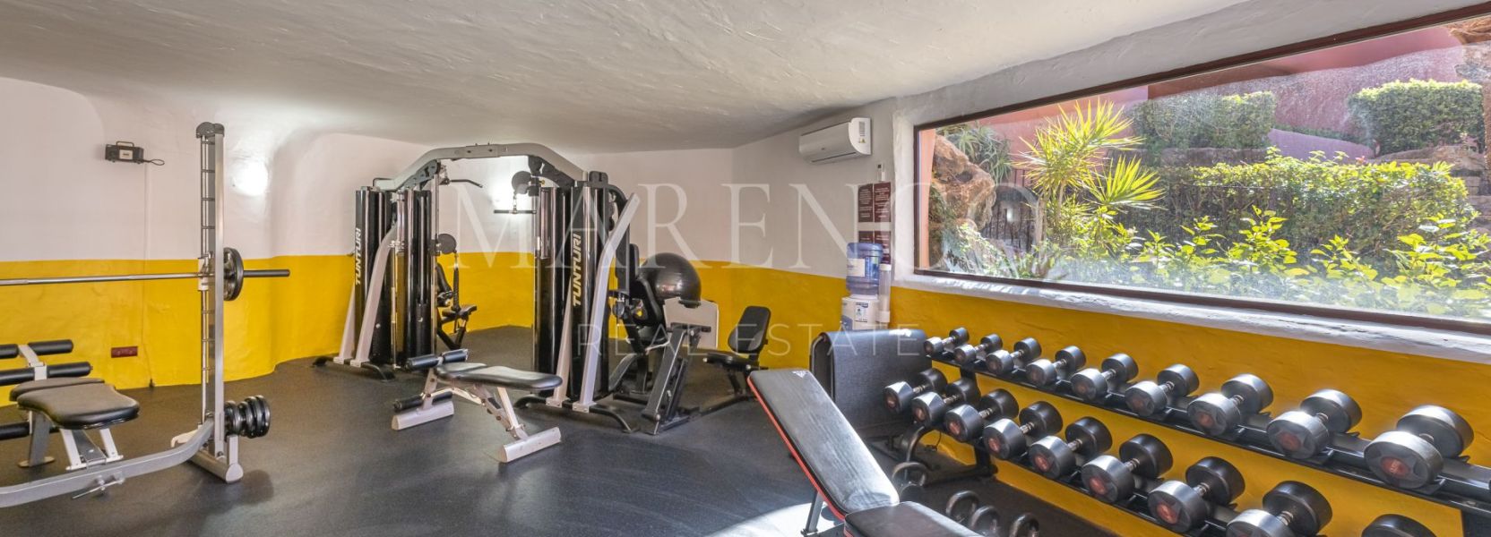 Apartment in Cabo Bermejo, Estepona East, Estepona