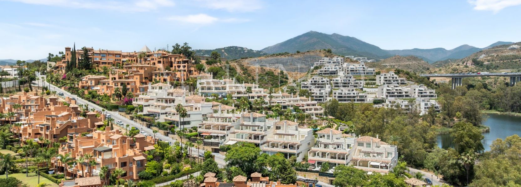Apartment in Palacetes Los Belvederes, Nueva Andalucia, Marbella