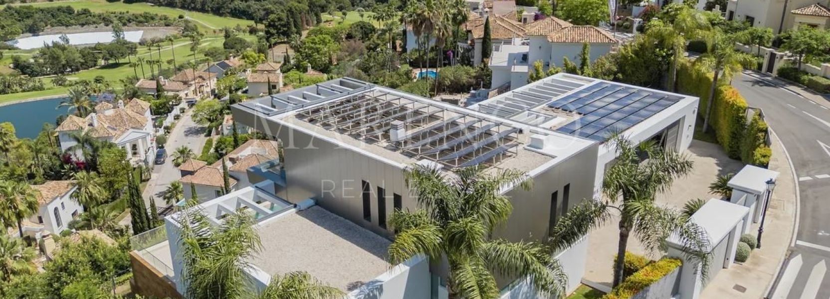 Villa in Los Arqueros, Benahavis