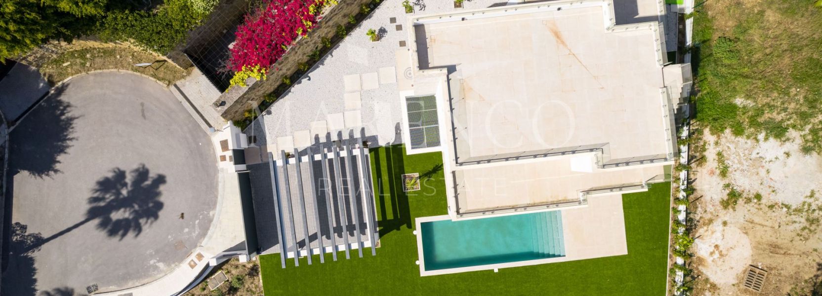 Villa in Monte Biarritz, Estepona Ost, Estepona