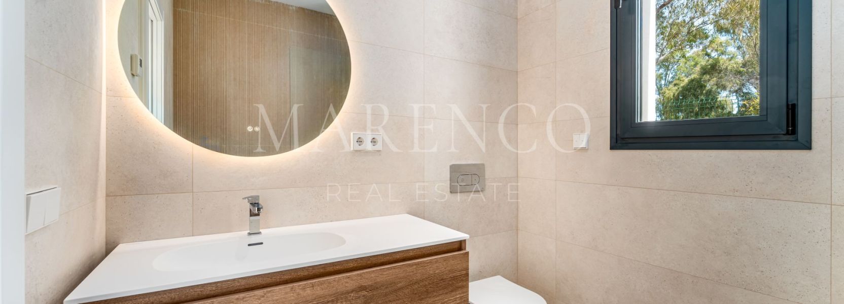 Villa in Monte Biarritz, Estepona Ost, Estepona