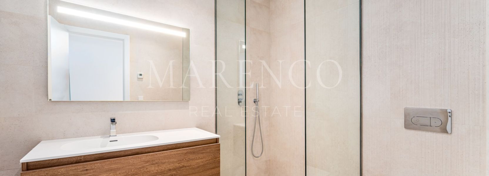 Villa in Monte Biarritz, Estepona Ost, Estepona