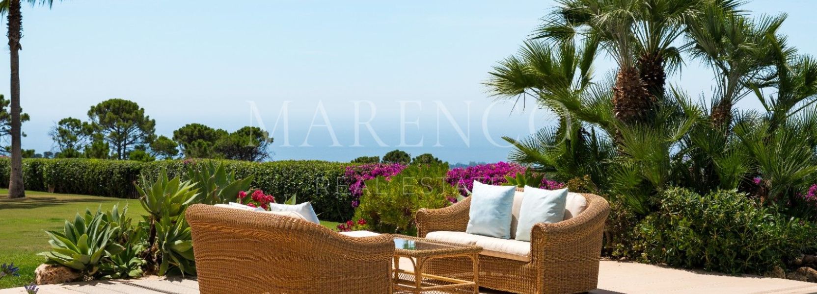 Villa in El Velerin, Estepona Ost, Estepona