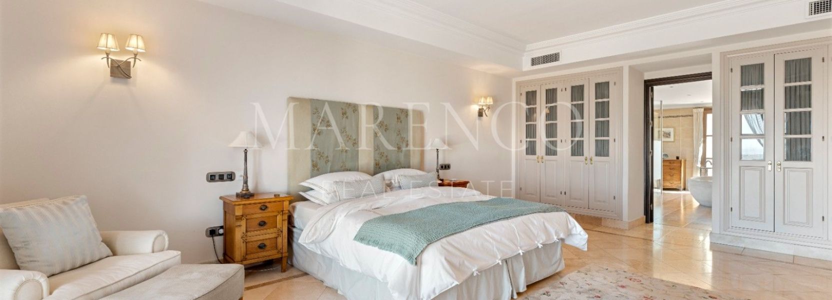 Villa in El Velerin, Estepona Ost, Estepona