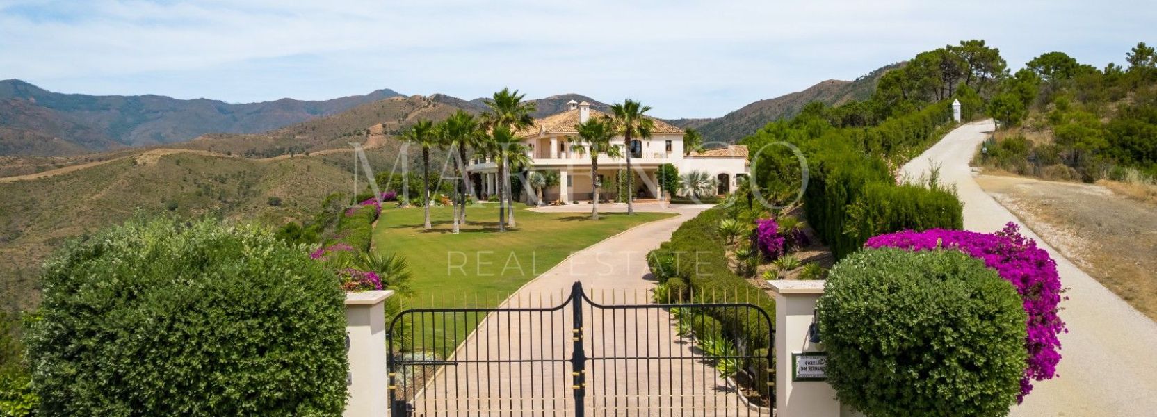 Villa in El Velerin, Estepona Ost, Estepona